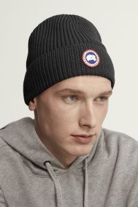 canada-goose-miesten-pipo-rib-toque-musta-1