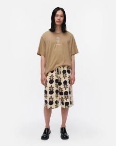 marimekko-naisten-shortsit-sarana-vihkiruusu-kioski-shortsit-beige-kuosi-1