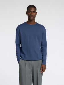 selected-miesten-neule-berg-crew-neck-sininen-1