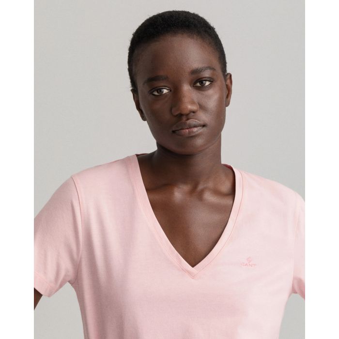 gant-naisten-t-paita-original-v-neck-ss-t-shirt-vaaleanpunainen-3
