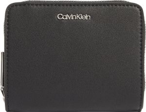 Calvin Klein Accessories Lompakko CK MUST Z/A WALLET W/FLAP NOS Musta