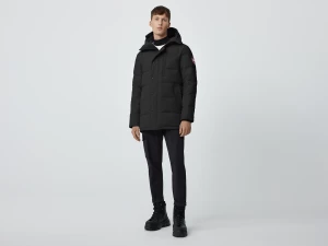 Canada Goose Miesten Untuvatakki, CARSON PARKA Musta