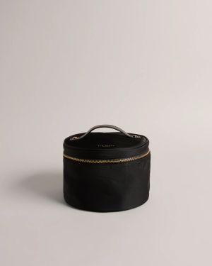 Ted Baker Naisten Laukku, WINNIAA ROUND TRAVEL BAG Musta