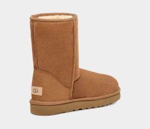 UGG Miesten Kengät, M CLASSIC SHORT CHESTNUT Keskiruskea