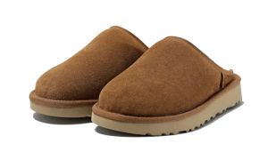 UGG Miesten Kengät, M CLASSIC SLIP ON Keskiruskea