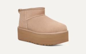 UGG Naisten Kengät, W CLASSIC ULTRA MINI PLATFORM Hiekka